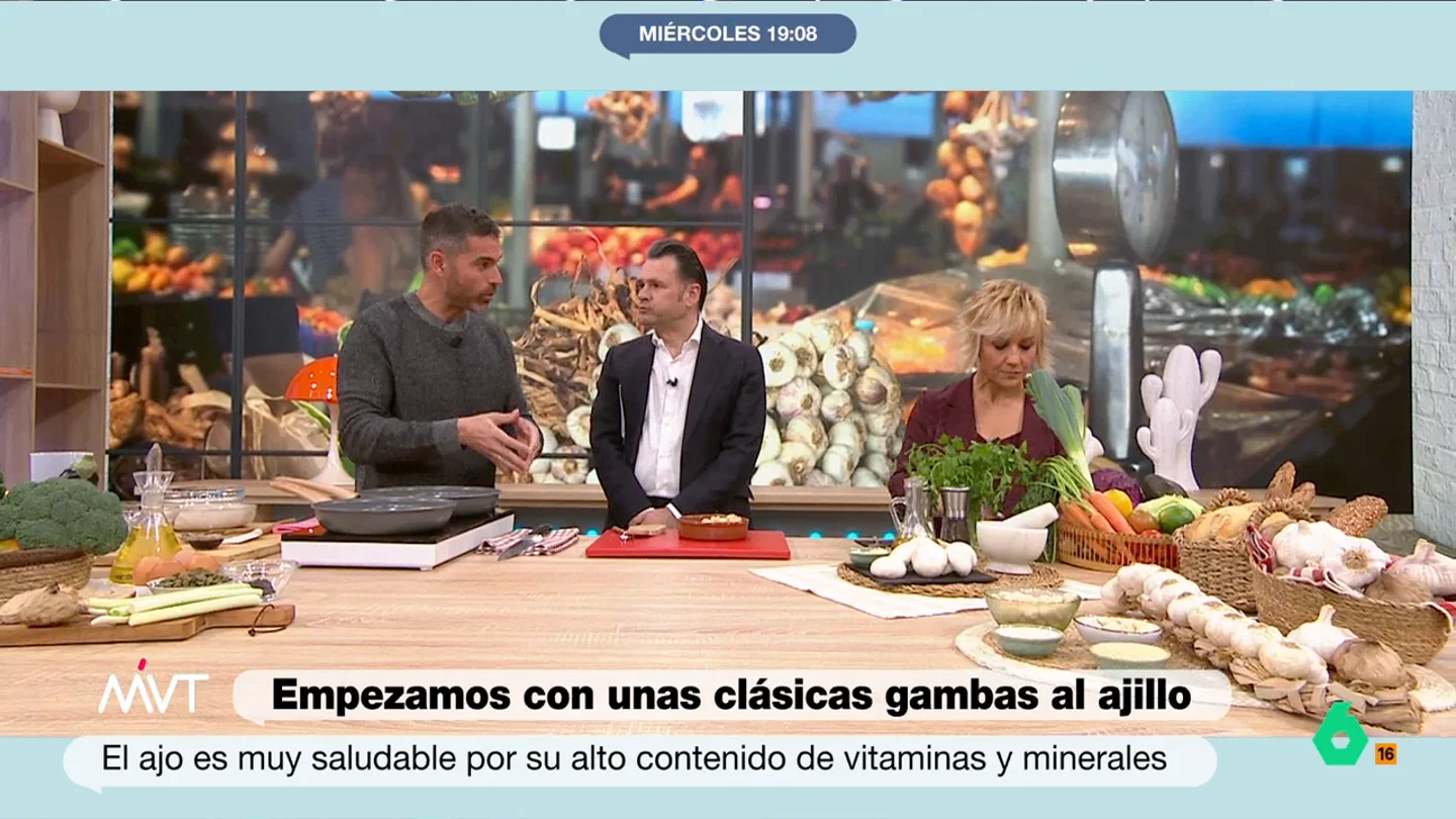 Pablo Ojeda desvela qué hay de cierto en que si quitas el germen del ajo no repite Pablo Ojeda explica en su sección de Más Vale Tarde las virtudes del ajo, un alimento lleno de propiedades antibacterianas o antisépticas con muchas posibilidades y también mitos. En este vídeo, analiza uno de los más extendidos.