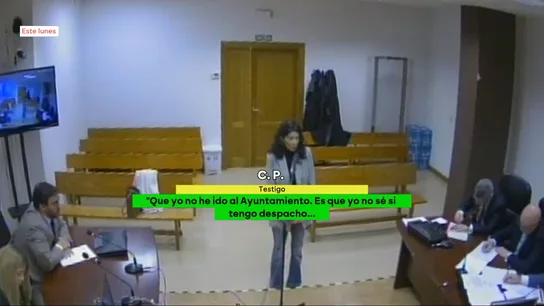 La mujer que denuncia al alcalde de Estepona por acoso sexual niega haber realizado los trabajos para las que fue contratada La mujer que denuncia al alcalde de Estepona por acoso sexual niega haber realizado los trabajos para las que fue contratada