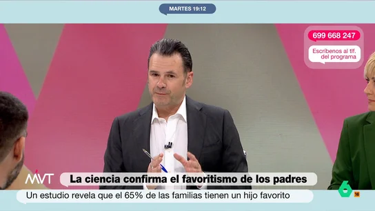 Iñaki López: "Es difícil preguntarle a un padre si tiene un hijo favorito, pero creo que un hijo enseguida lo sabe" Según concluye un estudio científico, el 65% de los padres y madres tiene un hijo o hija favorito. En este vídeo, Ramoncín, Juande Colmenero, Bea de Vicente y Tania Sánchez desvelan si creen que ellos fueron los predilectos.