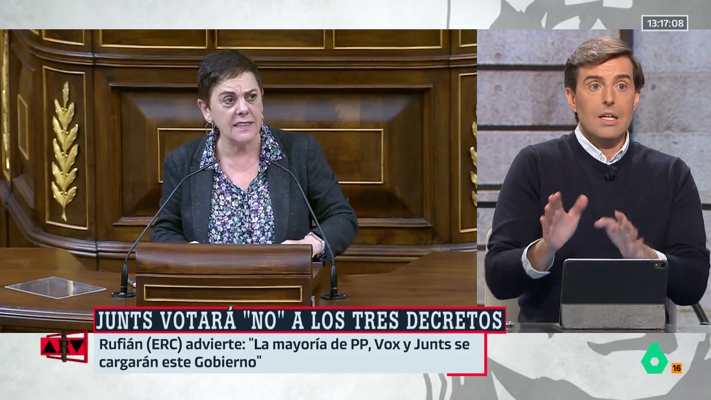 Montesinos señala la falta de diálogo del Gobierno con la oposición: "Sánchez no se da cuenta de su extrema debilidad parlamentaria" Montesinos señala la falta de diálogo del Gobierno con la oposición: "Sánchez no se da cuenta de su extrema debilidad parlamentaria"