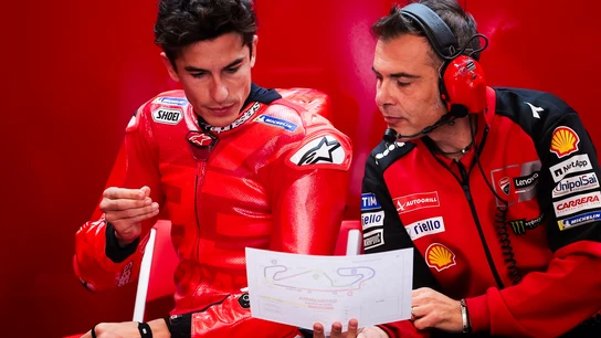 Márquez confiesa ser opuesto a Bagnaia: Márquez confiesa ser opuesto a Bagnaia: