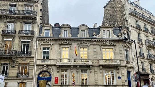 Edificio situado en la Avenida Marceau de París que alberga la biblioteca del Instituto Cervantes que pasará a titularidad del PNV Edificio situado en la Avenida Marceau de París que alberga la biblioteca del Instituto Cervantes que pasará a titularidad del PNV