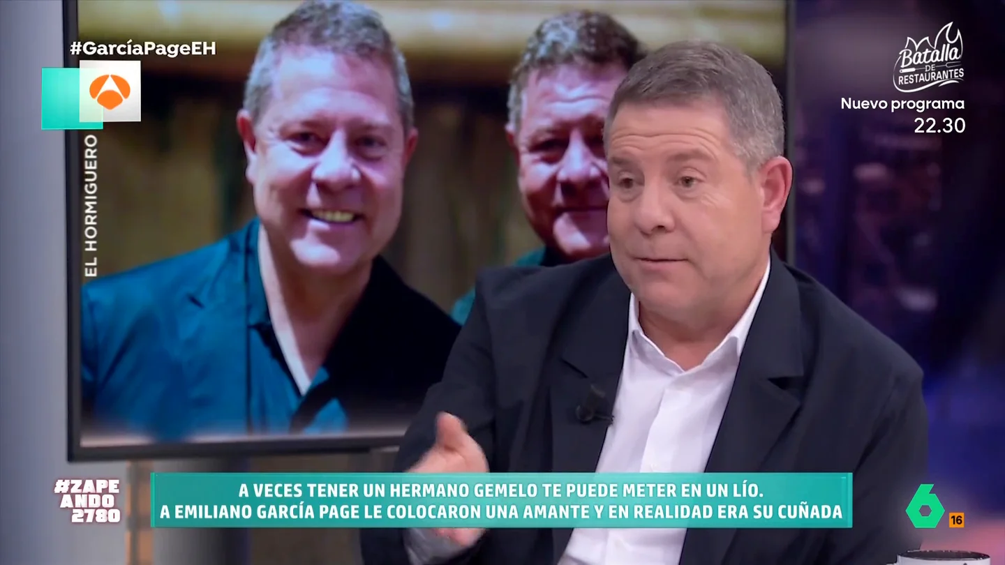 García-Page desvela, en 'El Hormiguero', los 'problemas' de tener un gemelo: "Pensaban que era un sinvergüenza" El presidente de Castilla-La Mancha tiene un hermano gemelo lo que ha provocado algún malentendido. García-Page cuenta a Motos que estas confusiones se han producido, incluso, en pleno mitin.