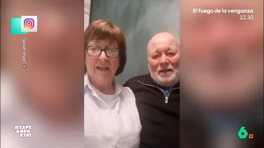 Así termina la felicitación de unos padres a su hija por su embarazo: "En 40 segundos se hacen todos los emojis que hay" El divertido vídeo, que fue publicado por la chica en su perfil de Instagram, pasa de ser una bonita felicitación a convertirse en una sucesión de carcajadas y disculpas por parte de sus padres.