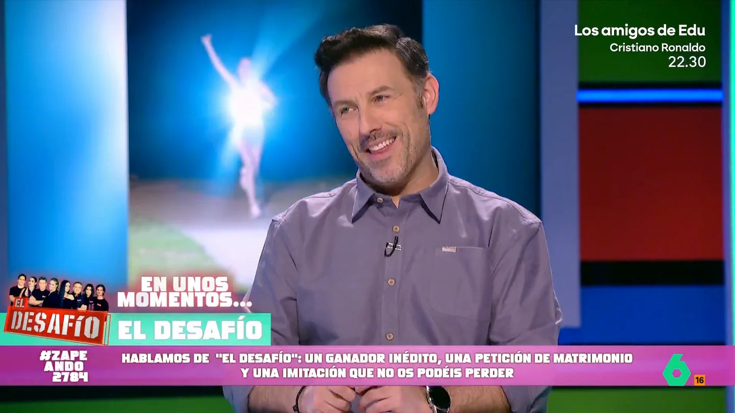 Iñaki Urrutia, sobre el reto de Verdeliss: "Tiene ocho hijos ya hace una maratón diaria para llevarlos a las extraescolares" Iñaki Urrutia, sobre el reto de Verdeliss: "Tiene ocho hijos ya hace una maratón diaria para llevarlos a las extraescolares"