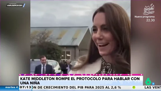 El viral en el que Kate Middleton abandona su coche y corre a saludar a una niña de 3 años: "¿Eres una princesa?" El viral en el que Kate Middleton abandona su coche y corre a saludar a una niña de 3 años: "¿Eres una princesa?"