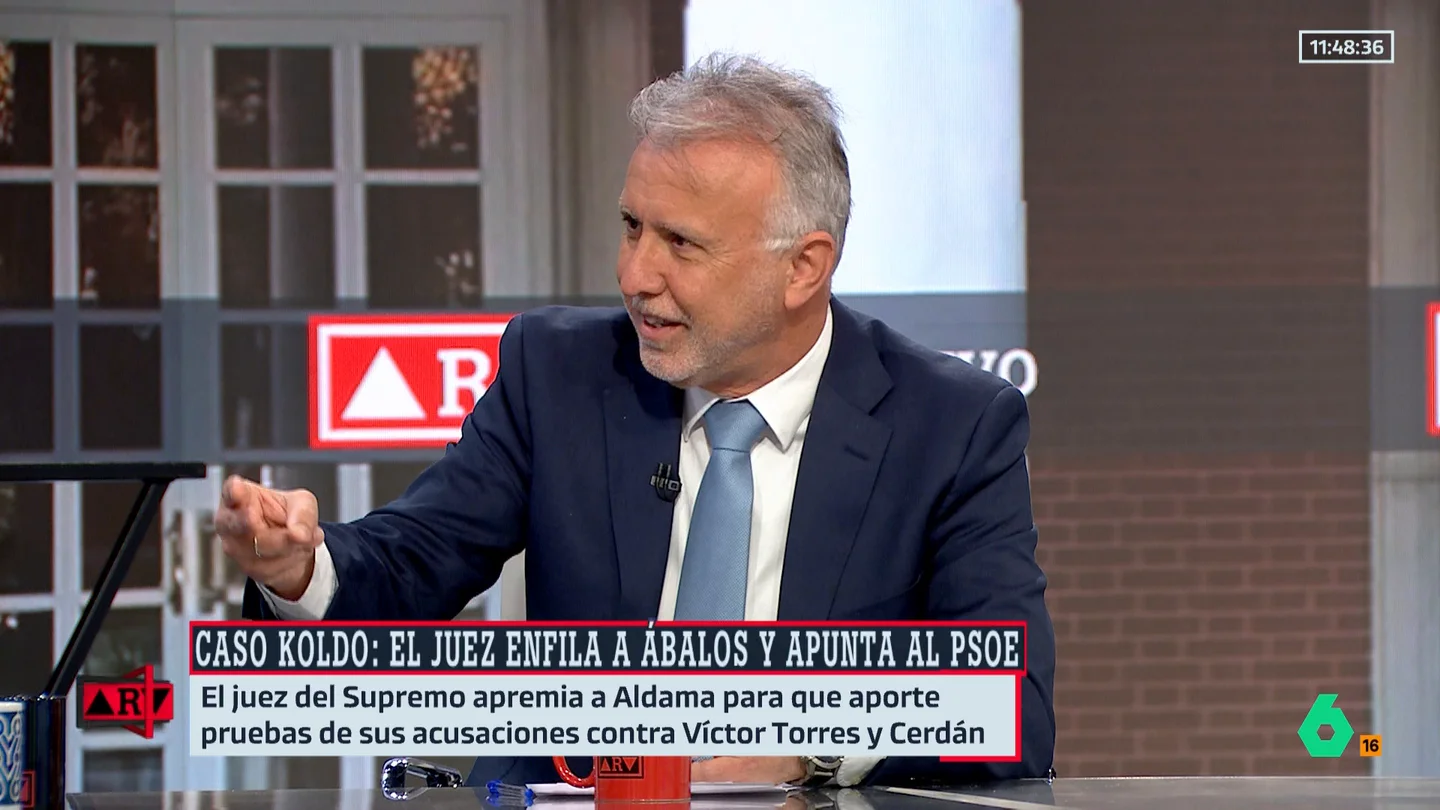 El ministro Torres niega todas las acusaciones de Aldama: "Jamás he estado en ningún piso con ninguna señorita" El ministro Torres niega todas las acusaciones de Aldama: "Jamás he estado en ningún piso con ninguna señorita"