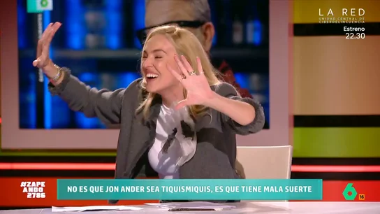 Isabel Forner hace una curiosa confesión que provoca las risas de sus compañeros: "¡Espera un segundo!" El comentario de la zapeadora, tras su comentario, ha querido aclarar a qué se refería pero sus compañeros no han podido evitar bromear con ella. "Pensaba que era una cosa que os pasaba a todos", afirma Isabel.