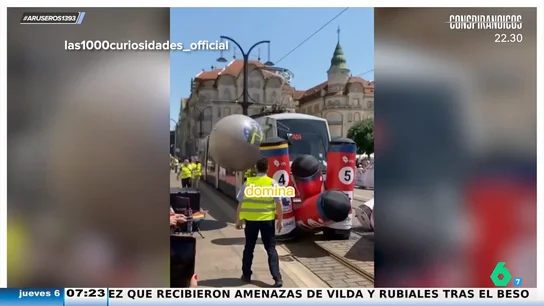 Así es el sorprendente Campeonato Europeo de Conductores de Tranvía que incluye pruebas tan locas como los bolos gigantes Así es el sorprendente Campeonato Europeo de Conductores de Tranvía que incluye pruebas tan locas como los bolos gigantes