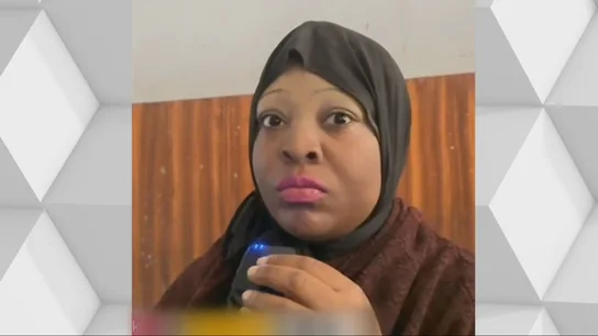 La surrealista historia de Onaija, una mujer rechazada por mentir en absolutamente todo a su prometido, a la que Pakistán ha vuelto viral La surrealista historia de Onaija, una mujer rechazada por mentir en absolutamente todo a su prometido, a la que Pakistán ha vuelto viral