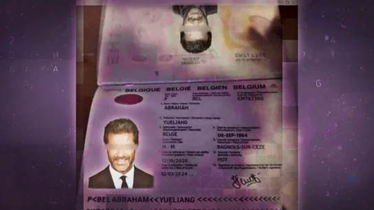 Así supo una víctima de la 'Estafa del amor' que le estaban engañando: "Mi nieto me dijo; 'yaya, este pasaporte es falso'" Así supo una víctima de la 'Estafa del amor' que le estaban engañando: "Mi nieto me dijo; 'yaya, este pasaporte es falso'"