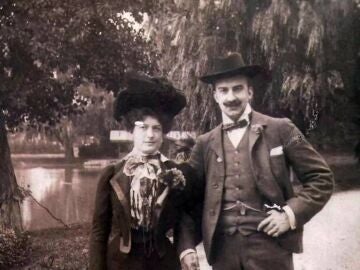 María Mestayer y su marido, Ramón Echagüe