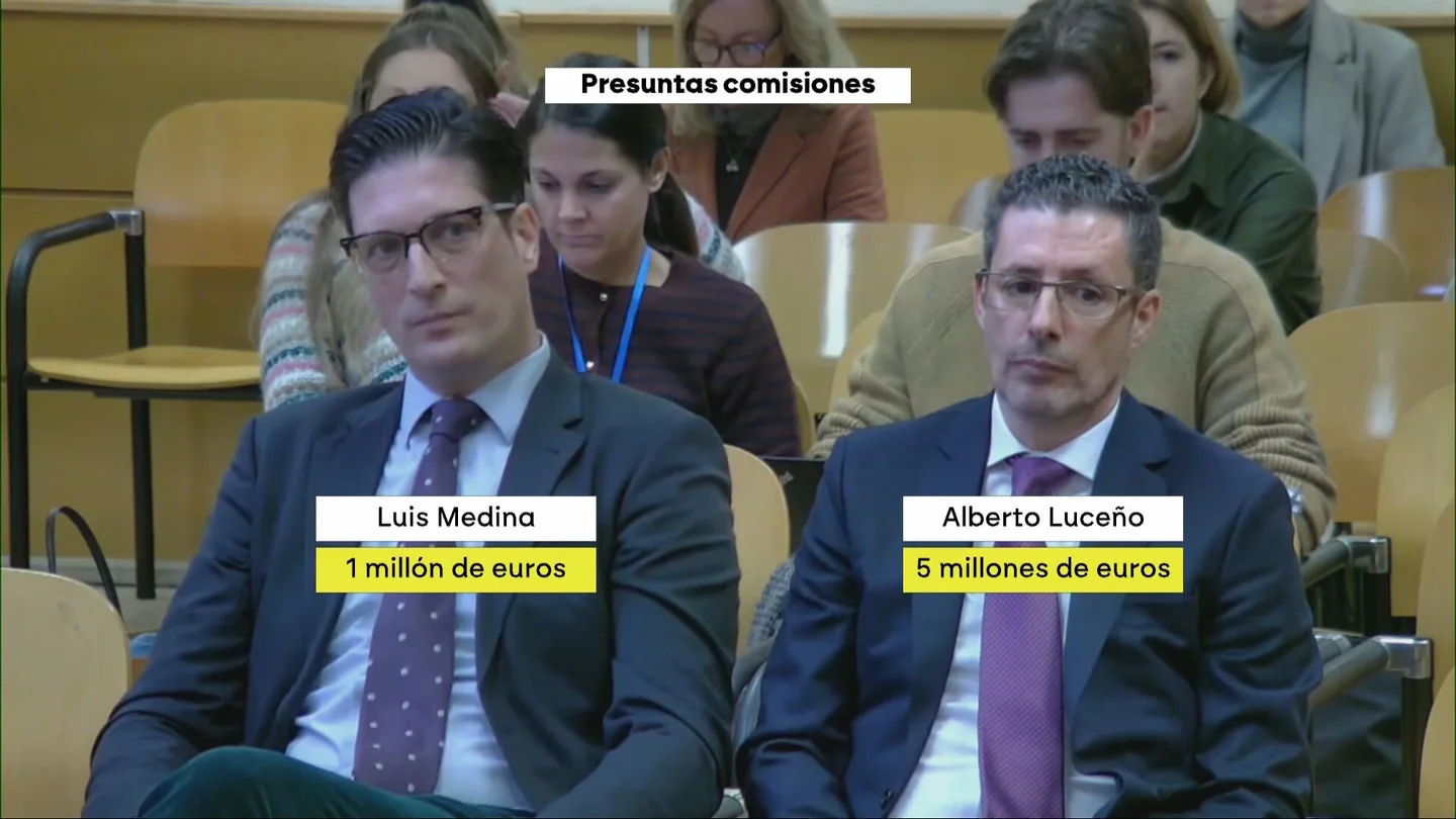 Medina y Luceño se sientan en el banquillo por la estafa de las mascarillas Medina y Luceño se sientan en el banquillo por la estafa de las mascarillas