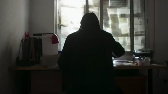 Una casa okupa y medidas de vigilancia: así se refugiaba el cabecilla de la 'Operación Alne' de la policía Una casa okupa y medidas de vigilancia: así se refugiaba el cabecilla de la 'Operación Alne' de la policía