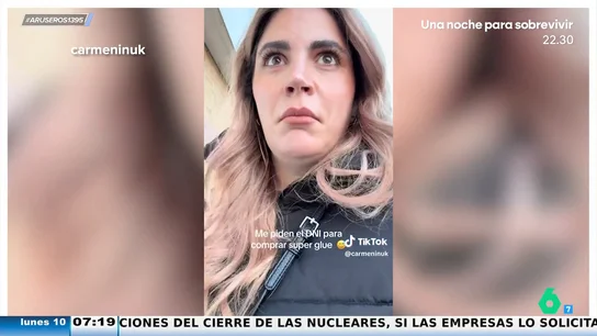 Una española que vive en Reino Unido no puede comprar Super Glue por no poder demostrar que tiene más de 25 años: "Me piden el DNI" Una española que vive en Reino Unido no puede comprar Super Glue por no poder demostrar que tiene más de 25 años: "Me piden el DNI"