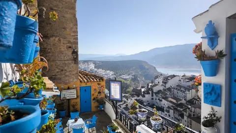 Mirador de San Rafael, Azulejo Amores y Promesas (Iznájar) Mirador de San Rafael, Azulejo Amores y Promesas (Iznájar)