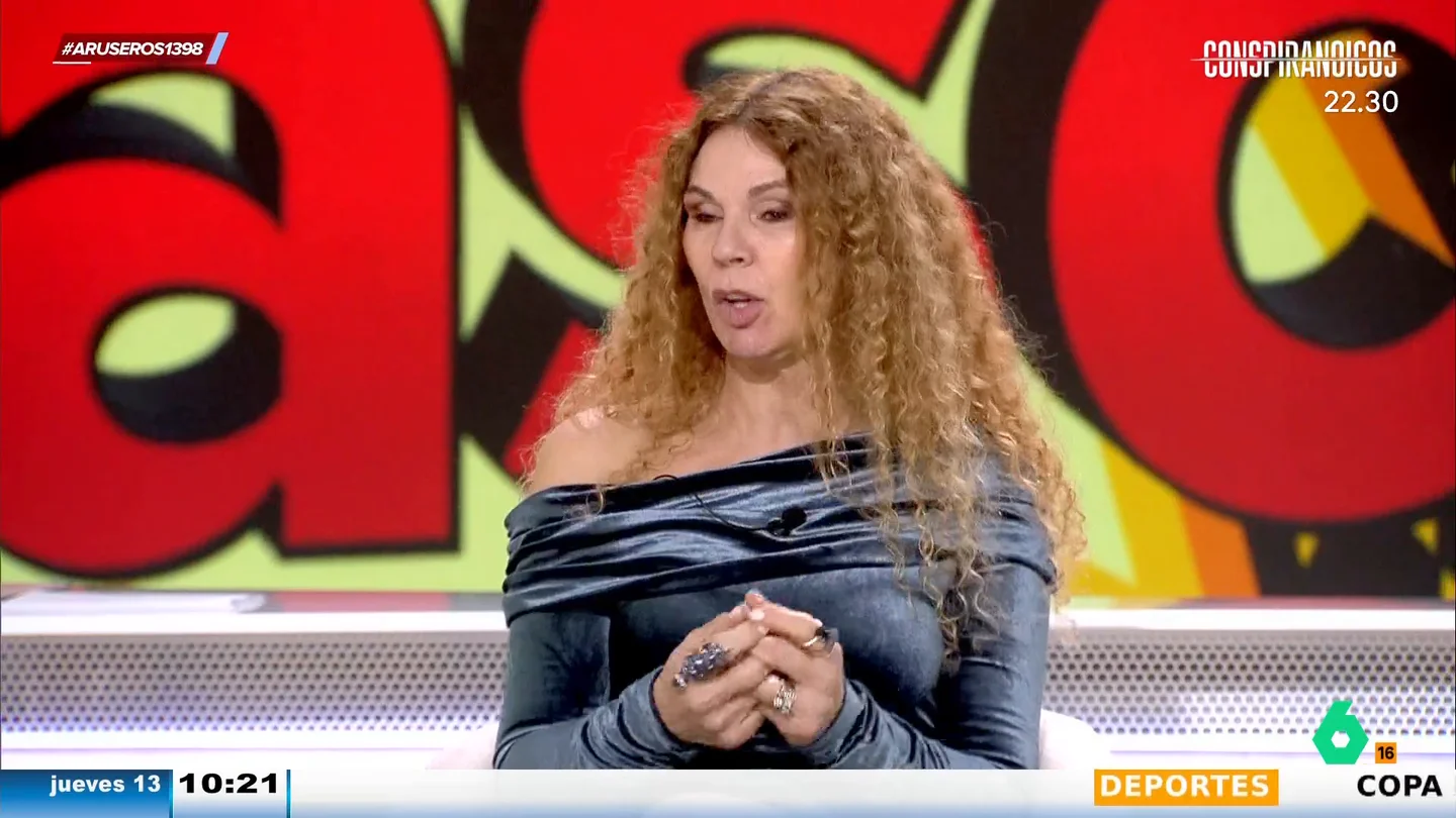 Angie Cárdenas sale en defensa de Belén Esteban en su guerra con Terelu Campos: "Duele muchísimo" Angie Cárdenas sale en defensa de Belén Esteban en su guerra con Terelu Campos: "Duele muchísimo"