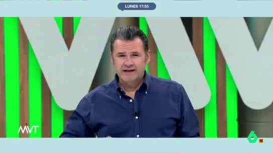 Iñaki López responde a Gonzalo Miró por quejarse de no estar cuando se cocina: "Algún día te ganarás las simpatías de los presentadores" Iñaki López responde a Gonzalo Miró por quejarse de no estar cuando se cocina: "Algún día te ganarás las simpatías de los presentadores"