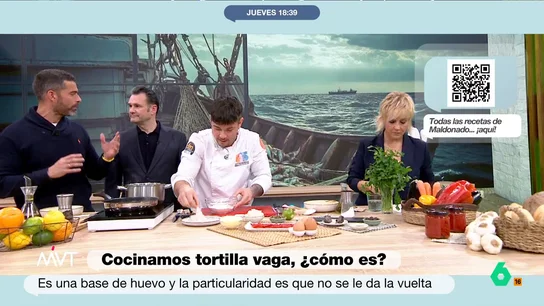 Iñaki López, al conocer los beneficios nutricionales de las cocochas: "Como muchos callos por el colágeno" Pablo Ojeda indica que es un producto que tiene mucho colágeno. Además, aclara que está proteína "cuando tú te la tomas, se degrada y no porque te duela la rodilla va dirigida hacia la rodilla".