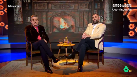 Wyoming, tras confesar Victoria Federica que solo ha tenido tres novios: "A su edad, Juan Carlos ya era 'el rey de las camas'" Wyoming y Dani Mateo se convierten en 'Los Aristorrancios' para analizar la entrevista de Victoria Federica en un podcast donde ha hablado de su vida sentimental, sus salidas nocturnas o su hermano Froilán.