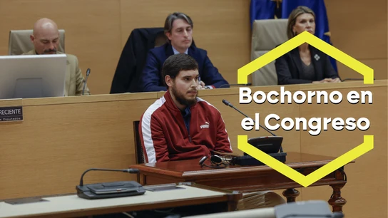 Mohamed Houli Chemlal, uno de los dos terroristas supervivientes de los atentados yihadistas perpetrados en Las Ramblas de Barcelona y Cambrils (Tarragona) en 2017, durante su comparecencia en el Congreso. Mohamed Houli Chemlal, uno de los dos terroristas supervivientes de los atentados yihadistas perpetrados en Las Ramblas de Barcelona y Cambrils (Tarragona) en 2017, durante su comparecencia en el Congreso.