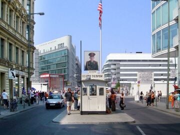 Checkpoint Charlie, Berl&iacute;n
