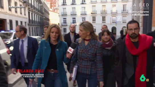 La sorprendente cara de Yolanda Díaz cuando Andrea Ropero le pregunta si cree que Montero "va a recapacitar" La sorprendente cara de Yolanda Díaz cuando Andrea Ropero le pregunta si cree que Montero "va a recapacitar"