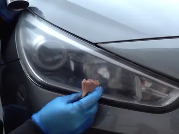 Faro de un coche Faro de un coche