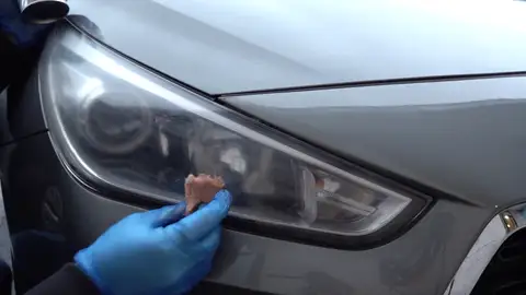 Faro de un coche Faro de un coche