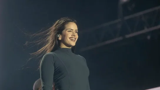 Imagen de archivo de la cantante española Rosalía en Barcelona (España).  Imagen de archivo de la cantante española Rosalía en Barcelona (España).