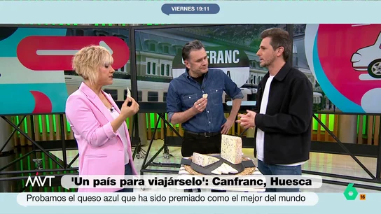 Así reacciona Iñaki López al probar el mejor queso azul del mundo: "Está cojonudo y no has traído pan" Luis Calero ha viajado hasta el Pirineo oscense para descubrir un queso azul "muy particular" de la mano del maestro quesero Arriel Domínguez, de la quesería O Xortical.