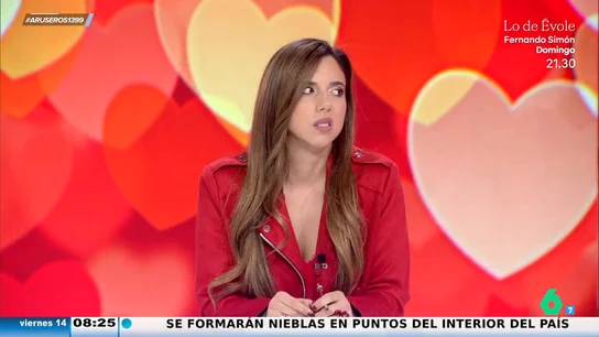 Alfonso Arús recita las mejores frases para felicitar San Valentín: "Estáis poniendo cara de asco y os encantaría que os dijeran eso" Alfonso Arús recita las mejores frases para felicitar San Valentín: "Estáis poniendo cara de asco y os encantaría que os dijeran eso"
