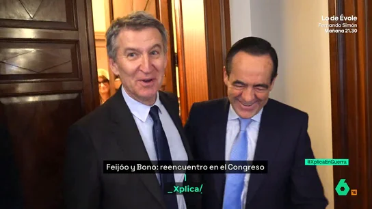 XPLICA Feijóo pilla a Bono hablando de él durante la entrevista en Xplica XPLICA Feijóo pilla a Bono hablando de él durante la entrevista en Xplica