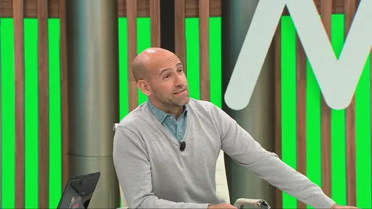 Gonzalo Miró se burla de Iñaki López por su voz ronca: "Parece que vienes de una fiesta" Gonzalo Miró se burla de Iñaki López por su voz ronca: "Parece que vienes de una fiesta"