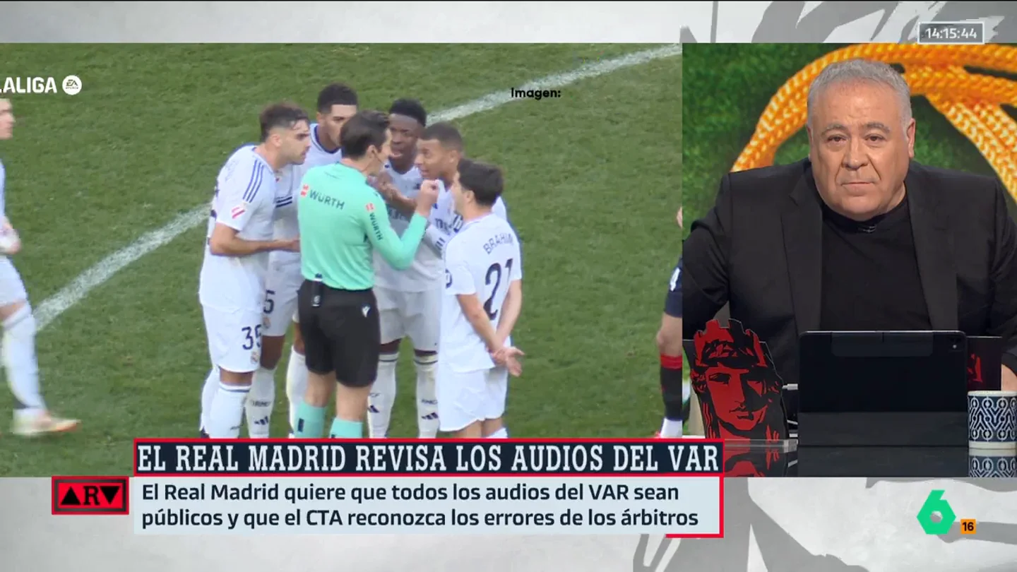 Ferreras, sobre Medina Cantalejo y Clos Gómez: "Continúan cada semana celebrando el destrozo del fútbol español" Ferreras, sobre Medina Cantalejo y Clos Gómez: "Continúan cada semana celebrando el destrozo del fútbol español"