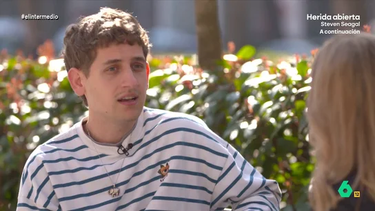 Xavi Martínez, víctima de las terapias de conversión LGTBIQ+: "Te trataban como un adicto" En este tipo de terapias, inicialmente encontró "una falsa empatía" que después cambió a un argumentario muy homófobo en el que relacionaban la homosexualidad con una vida de adicciones, perturbación, soledad, enfermedad.