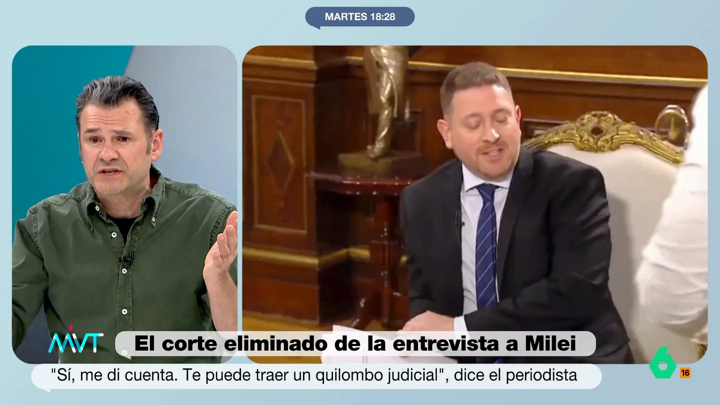 Iñaki López bromea sobre el jefe de prensa que cortó la entrevista de Milei: "¿Es el primo argentino de Miguel Ángel Rodríguez?" Iñaki López bromea sobre el jefe de prensa que cortó la entrevista de Milei: "¿Es el primo argentino de Miguel Ángel Rodríguez?"