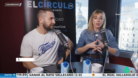 Marta Hazas y Raúl Tejón, en defensa de Karla Sofía Gascón: "Will Smith le pegó una hostia al otro y le dieron el Oscar" Marta Hazas y Raúl Tejón, en defensa de Karla Sofía Gascón: "Will Smith le pegó una hostia al otro y le dieron el Oscar"
