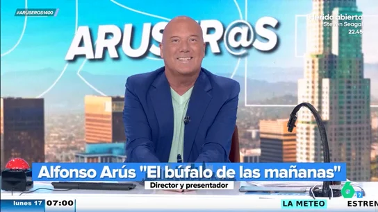 Alfonso Arús sentencia a una de sus colaboradoras de Aruser@s en pleno directo: "Se ha tomado algo" Alfonso Arús sentencia a una de sus colaboradoras de Aruser@s en pleno directo: "Se ha tomado algo"