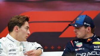 Russell y Verstappen