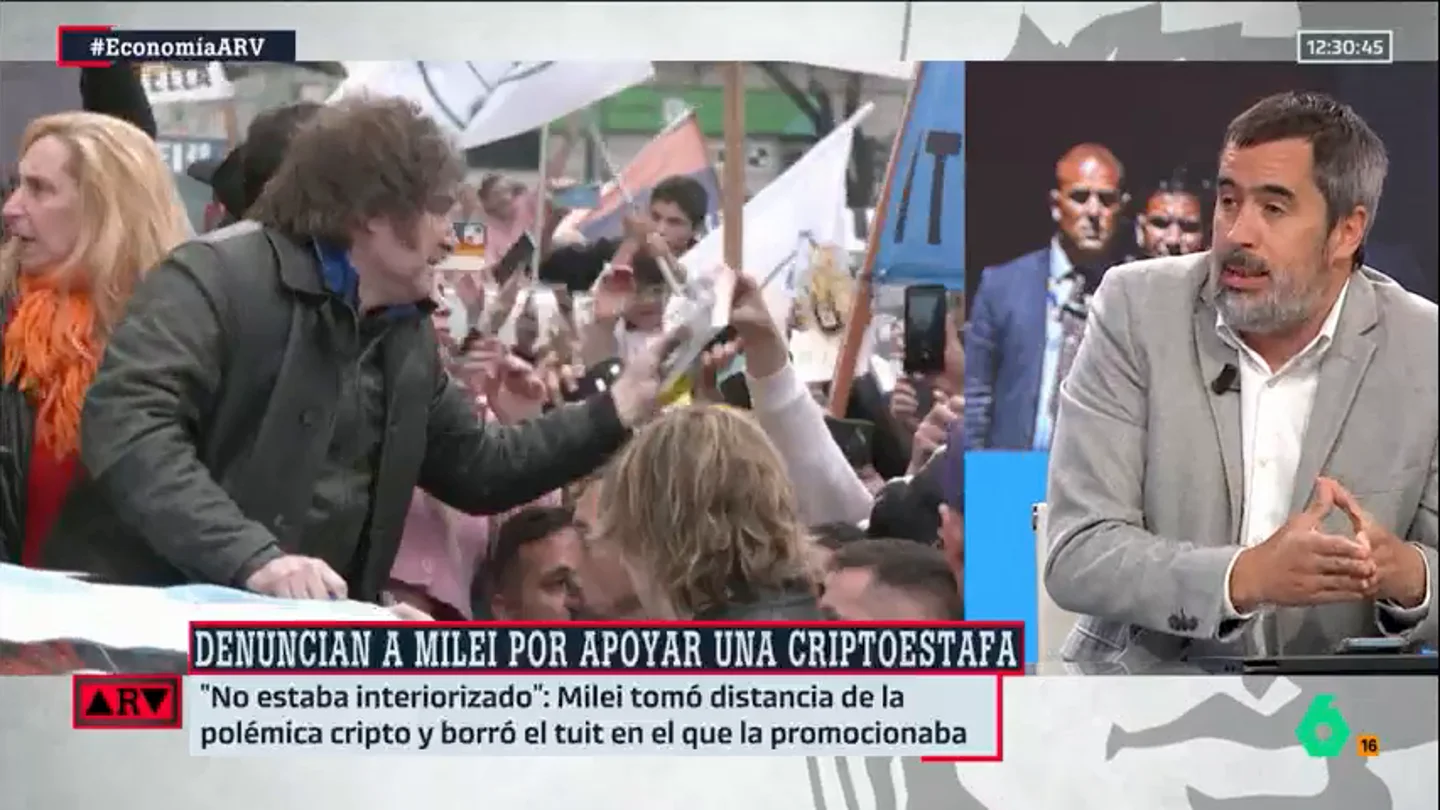 Carlos E. Cué asegura que lo ocurrido en Argentina es "una estafa de libro" que "no podría existir" sin Milei Carlos E. Cué asegura que lo ocurrido en Argentina es "una estafa de libro" que "no podría existir" sin Milei