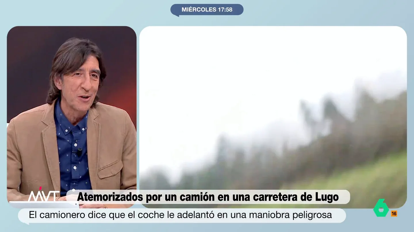Benjamín Prado carga contra el camionero que embistió el coche de una familia: "Esto es matar moscas a camionazos" Beatriz de Vicente expone que el camionero "está siendo tributario de un delito contra la seguridad vial en su modalidad más grave". Estos pueden suponer una pena de cárcel de hasta dos años.