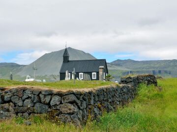 B&uacute;&eth;akirkja
