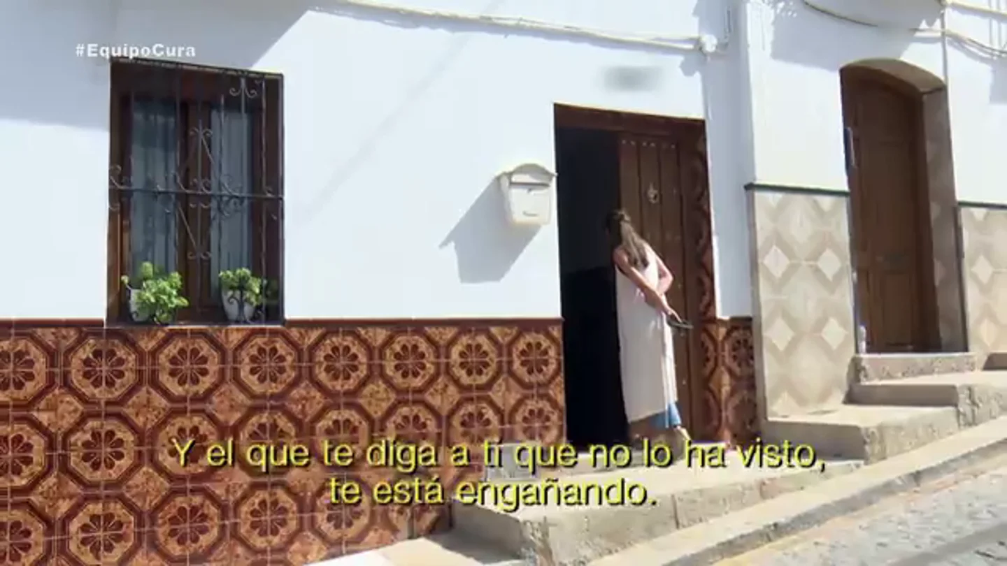 "Las fiestas podían acabar a las tres o a las cinco": una vecina desveló qué hacía el padre Fran por las noches "Las fiestas podían acabar a las tres o a las cinco": una vecina desveló qué hacía el padre Fran por las noches