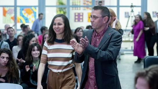 La despedida de Belarra a Monedero tras ser apartado de Podemos por denuncias de acoso sexual: "Muchas gracias por tu incansable trabajo" La despedida de Belarra a Monedero tras ser apartado de Podemos por denuncias de acoso sexual: "Muchas gracias por tu incansable trabajo"