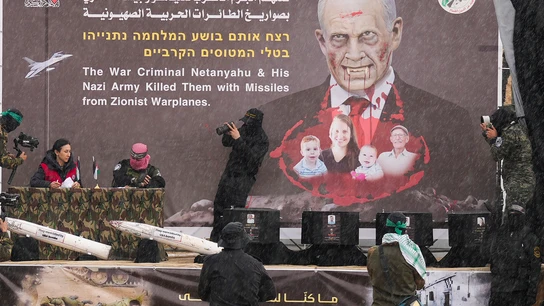 Hamás entrega los cadáveres de cuatro rehenes israelíes Hamás entrega los cadáveres de cuatro rehenes israelíes