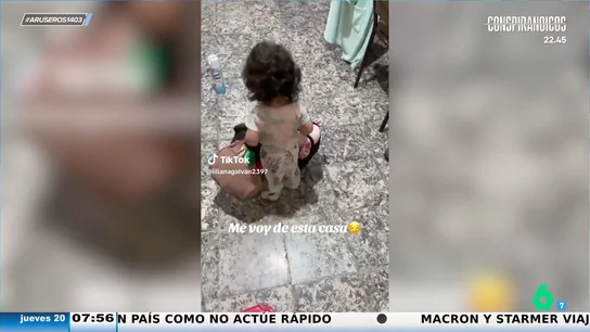 El divertido vídeo viral de la niña que hace sus maletas para irse de casa porque su madre le pide que ordene sus juguetes El divertido vídeo viral de la niña que hace sus maletas para irse de casa porque su madre le pide que ordene sus juguetes