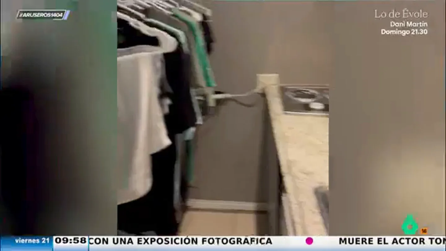 "Si te sobra alguna percha puedes colgar chorizos y morcillas": la reacción de Hans Arús al 'zulo tour' de un joven "Si te sobra alguna percha puedes colgar chorizos y morcillas": la reacción de Hans Arús al 'zulo tour' de un joven