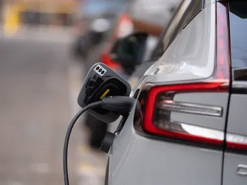 Las marcas eléctricas "puras" piden que no se suavicen las normas de emisiones Las marcas eléctricas "puras" piden que no se suavicen las normas de emisiones