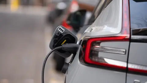 Las marcas eléctricas "puras" piden que no se suavicen las normas de emisiones Las marcas eléctricas "puras" piden que no se suavicen las normas de emisiones